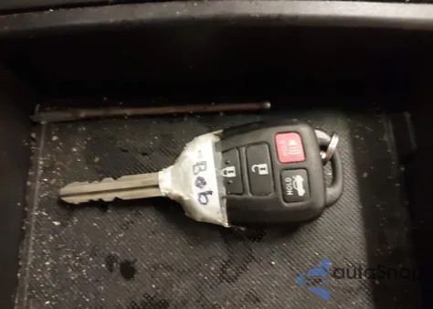 2016 Toyota Camry Le z USA, uszkodzony, nr VIN 4T4BF1FK1GR529869